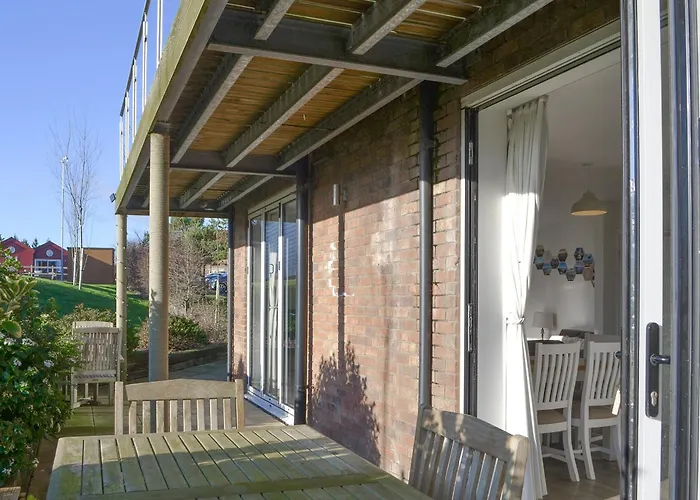 Twenty Two Sea * Reighton